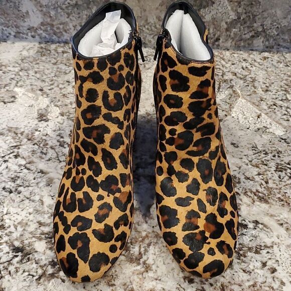 Floriann Bootie Size 9 1/2 M NWT - Picture 8 of 14